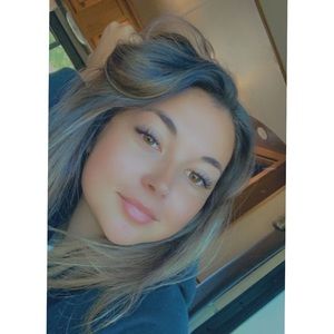 Meet your Posher, Naomi